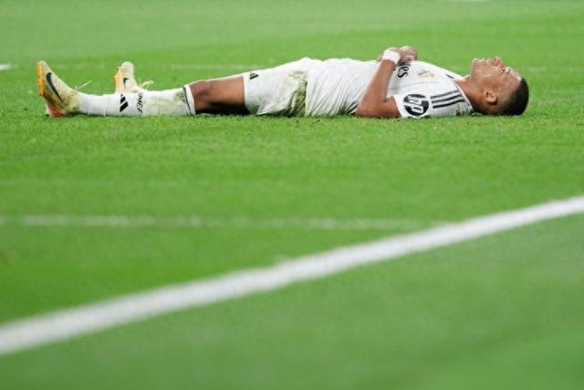 《Swords & Slippers》新视频 身体晃动效果吸睛