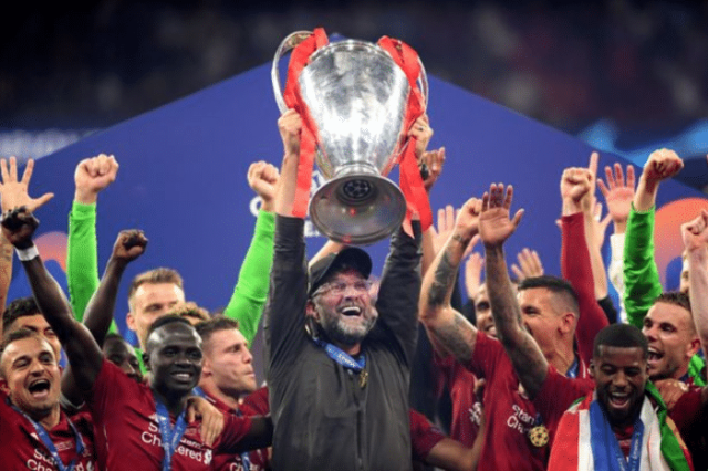 疯狂毒奶，IG成为全球第三！韩网票选队伍排名：BLG第六，第一实至名归