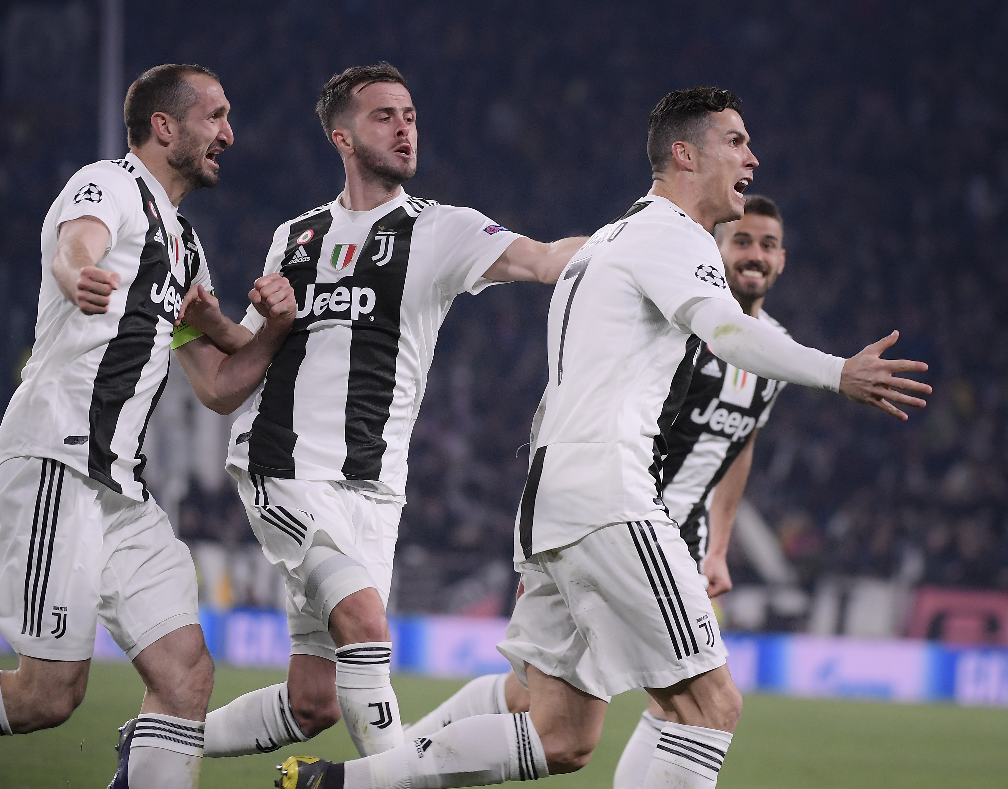 山西惜败广州 郭艾伦个人表现引发争议