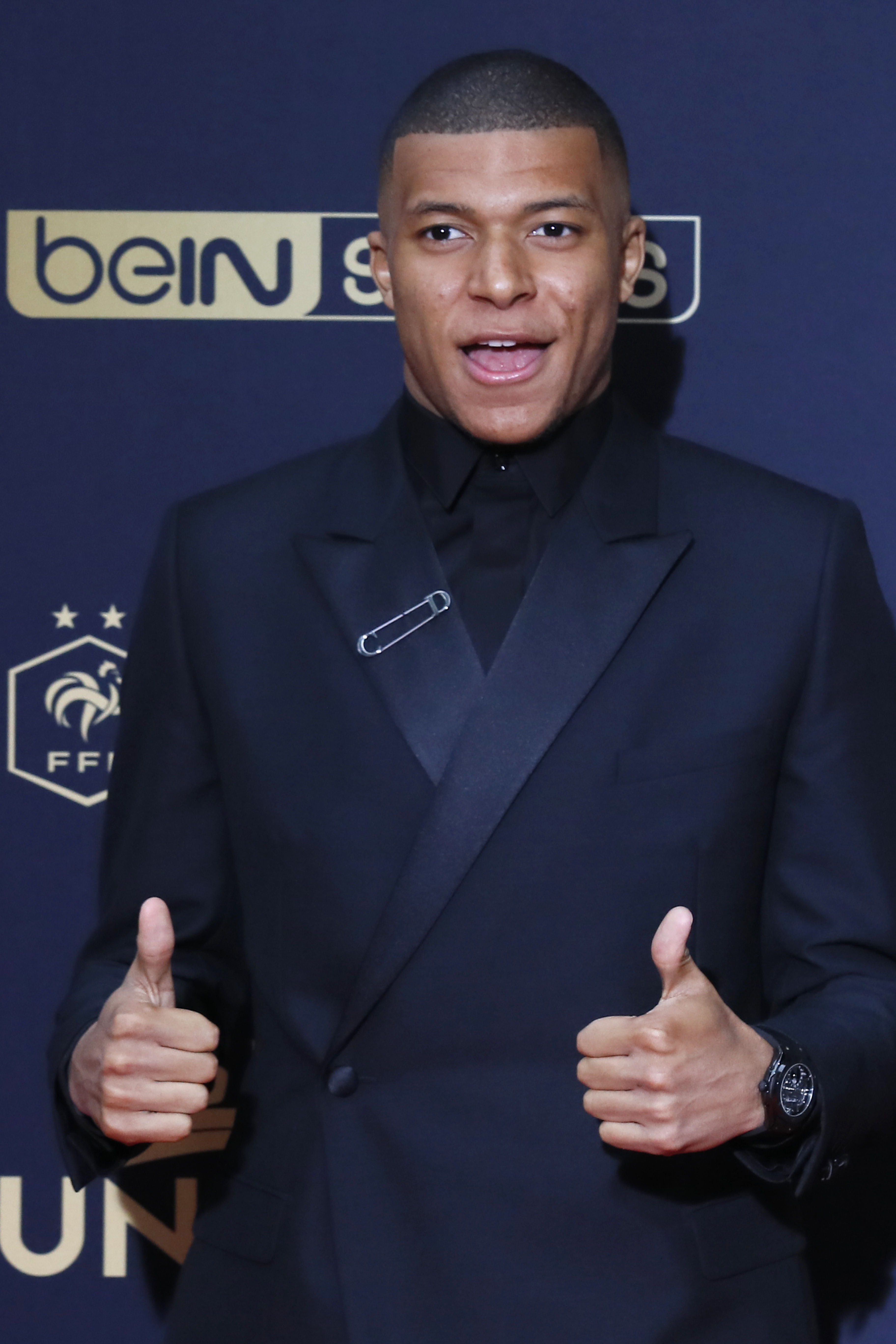 大战5局AL一波团突然死亡！WBG爆冷晋级