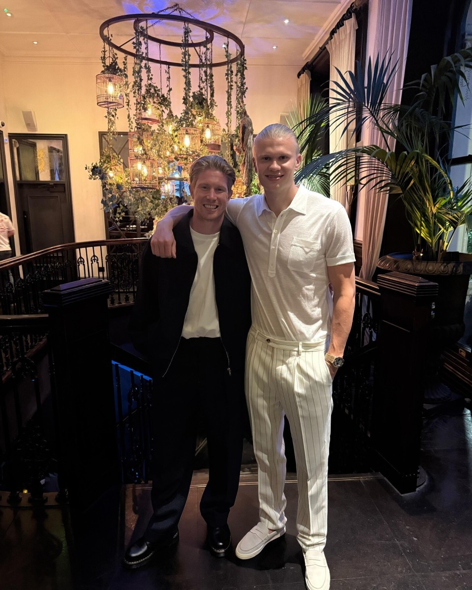 国足：国足热身赛战平日本